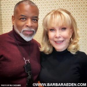 Barbara Eden Instagram - Look who I saw this past weekend! The wonderful LeVar Burton! From Roots to Reading Rainbow, Star Trek: The Next Generation, and so much more! Such a delight to meet him! -B

#levarburton
#startrektng #readingrainbow #Roots #idreamofjeannie #barbaraeden