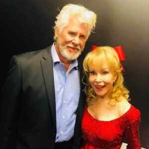 Barbara Eden Instagram - Barry Bostwick and I in Kutztown PA back on Wednesday when we did Love Letters on stage! -B