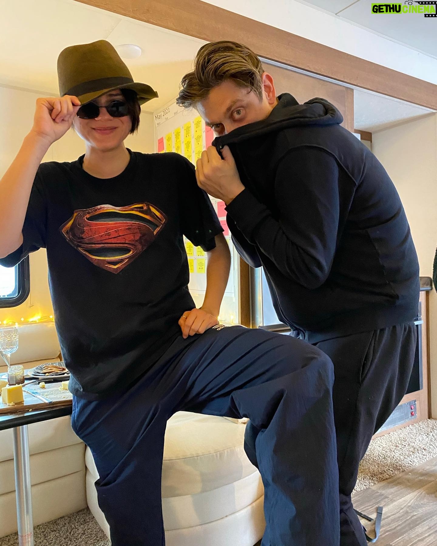 Bárbara Muschietti - 9.3K Likes - Supergirl and the director. @sashacalle @andy_muschietti @dctheflash 🇦🇷Colombia y Argentina.