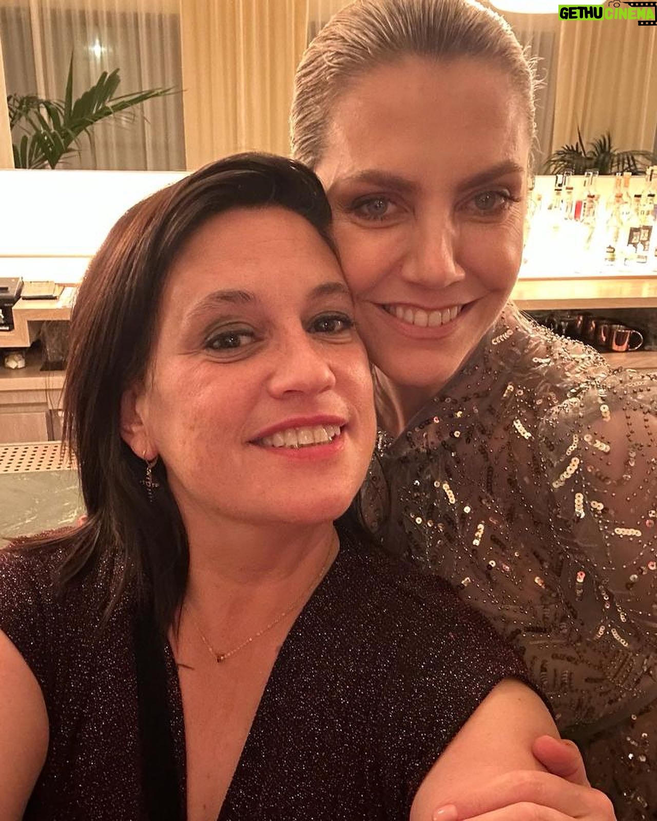 Bárbara Muschietti - 7.3K Likes - Gracias Madrid! Gracias amigos queridos @dctheflash llega el 15 de Junio! Thank you Madrid, it was a blast!