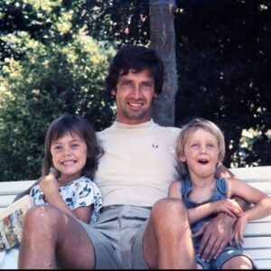Bárbara Muschietti Instagram - Papi Happy Birthday! Thank you for taking us everywhere when we were kids and thank you for letting us take you everywhere now that we are older. Greatest dad, best friend, best serve! Stop fighting with mom 🤣we love you hasta el infinito. 🇦🇷 Feliz cumple Pa! Gracias por llevarnos a todos lados cuando éramos chicos, y gracias por dejar que te llevemos a todos lados ahora que somos menos chicos . Mejor padre, mejor amigo, mejor saque. No te pelees con mami.🤣Te queremos hasta el infinito.