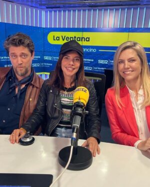 Bárbara Muschietti Instagram - Gracias Madrid! Gracias amigos queridos @dctheflash llega el 15 de Junio! Thank you Madrid, it was a blast!