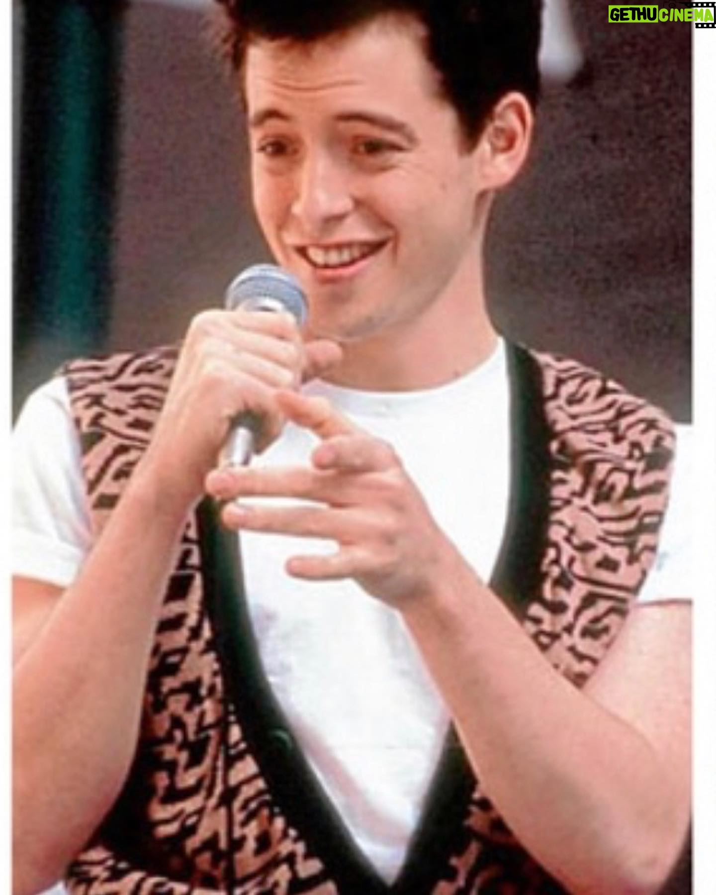 Bárbara Muschietti - 6.7K Likes - Ferris Bueller wishes he had a day off.