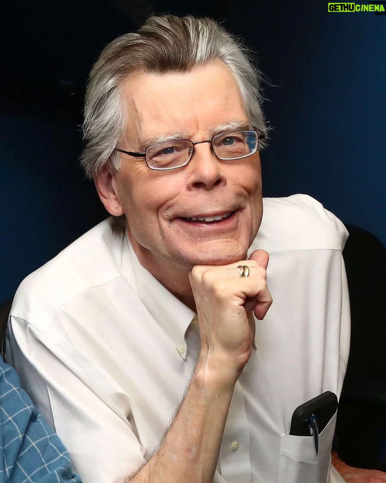 Bárbara Muschietti - 11.8K Likes - Happy birthday dear Stephen King, eternal purveyor of inspiration and emotions. To many more years and many more stories!🇦🇷Feliz cumpleaños al Rey, proveedor eterno de inspiración y emociones. Por muchos años más, por muchas más historias! #stephenking