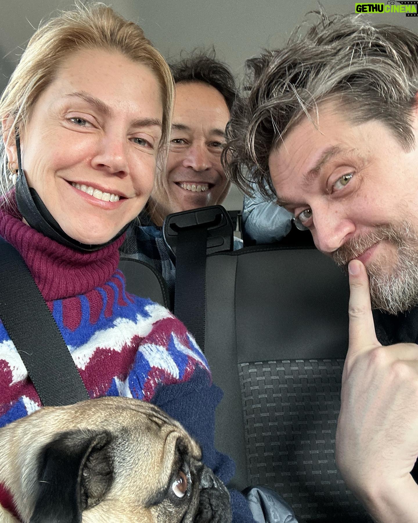 Bárbara Muschietti - 6.4K Likes - In the meantime, getting the band together again❤️!🇦🇷 Mientras tanto, la banda se junta de nuevo… #welcometoderry🎈 #nosotrostambienestamosmanija #paulausterberry #chancho