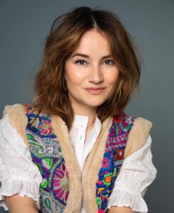 Actress Barbara Sloesen HD Instagram Photos and Wallpapers October 2022