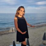 Barbara Lune Instagram – Alors à votre avis, fille ou garçon ? ❤️ #grossesse #19sa