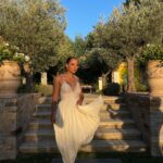 Barbara Lune Instagram – Un air de dolce vita 🇮🇹

Vous préférez la deuxième ou la troisième photo ? ✨❤️

@partyfirstclass 

#partyfirstclass #thisissttropez #soireeprivée