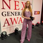 Barbara Meier Instagram - Diese Woche durfte ich die ersten Next Generation Awards der Mediengruppe Österreich moderieren. Es hat unglaublichen Spaß gemacht und ich durfte tolle Talente der neuen Generation kennenlernen! Danke an mein tolles Team und die wirklich angenehme Arbeit ☺️ @jenny.magin @oe24.at Styling by @themikeyork Schmuck @bucherer Outfit @tomford Schuhe @humanicshoes Agent: @drbinh 😎 Photos: (c) Philipp Lipiarski & Johannes Kernmayer