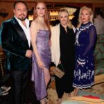 Barbara Meier Instagram – Celebrating movies with @hallmanngroup ✨
Wir hatten heute eine wunderschöne Dinnerparty in West Hollywood, bei der wir mit vielen Freunden und Kreativen aus der Filmwelt gefeiert haben. Die Stimmung war so schön und alle hatten so ein schönes Gemeinschaftsgefühl. Die Liebe und Faszination für Filme verbindet alle hier in LA. Mit Blick über LA bei Nacht freuen sich alle noch mehr auf die Oscars ✨

Mein Kleid war von der wunderbaren @jasminerbas ❤️ 

#oscars #preparty #celebratingmovies #losangeles