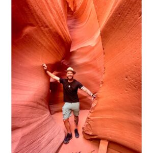 Barbora Mottlová Instagram - Další ohromující výlet 🤩 Antilopí kaňon, waw waw waw😍🔥🏜️ Fotky bez úprav i dobarvení..

#nofilterneeded #mustsee #antelopecanyon #arizona