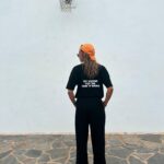 Barbora Votíková Instagram – Náš klub čeká na fame. Jednou to budeme mít. 

Nejen trika v předprodeji právě teď @galactico_club . Ve photoshopu umim udělat jen nápis a ještě ani ten jsem nedělala, protože neumim stáhnout ten správnej font, ale jinak jsem designerka🙃v jednoduchosti… #drop