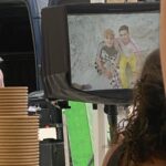 Barbora Votíková Instagram – ,,hraju si na režisérku L wordu a natáčíme scénu v poušti” selfies 😎😅 #bts
