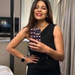 Bavithra B Instagram - On this last of Jan 2024 I’m posting a picture from the 1st day of Jan 2024 🤭 #bavithra #anchorbavithra #vjbavithra #misssouthindia2017 #misssouthindia #suntv #suntvanchor #ranjithame #ranjithameonsuntv #singapenne #singapenneonsuntv
