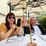 Bé Hà Nguyen Instagram – A beautiful cliché.

#parisianamour #familytime