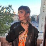 Beatrice Grannò Instagram – 🧡 Before CNMI Sustainable Fashion Awards with the most beautiful attitude look by @etro from #EtroNowhere @marcodevincenzo 

Stylist @valeriajmarchetti mua @cgonzalezbeauty hair @jennychohair 
@42west @newstandardbranding