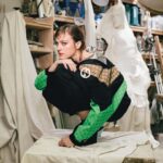 Beatrice Grannò Instagram - #INTERVIEWS - L'intervista a Beatrice Grannò, l'attrice romana che ha conquistato l’America con “The White Lotus”. Con noi parla di musica, dell’amica Simona Tabasco e della sua passione per le opere prime. «Oggi c’è una tendenza a rappresentare la donna tenace, a muso duro e del riscatto a tutti i costi. [...] Secondo me dovrebbe esserci uno spazio per donne che infondono messaggi potenti con grazia e dolcezza». 🔗 Clicca il nostro link in bio e scopri un nuovo editoriale moda. Team credits: Talent Beatrice Grannò @beagranno Editor in Chief Giampietro Baudo @giampietrobaudo Fashion Director and Styling Giulio Martinelli @therealgiuliomartinelli Photography Marco D’Amico @marco_damico_ Text by Simone Vertua @simonevertua Hair Giulio Ordonselli @giulioordonselli at @simonebelliagency Make up Charlotte Hardy @hardy_charlotte_mua at @simonebelliagency Photo assistant Daniele Bonanni @imdanielebonanni Production Studio D @studiod.creative Location Bottega Otello Scatolini, Roma #Editorial #FashionEditorial #Moda #Shoot #BeatriceGrannò #TheWhiteLotus #Valentino #Etro #Gucci #Givenchy #RobertoCavalli #LOfficiel