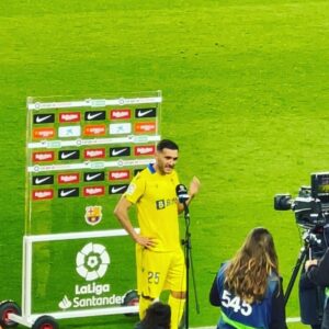 Beatriz Morayra Instagram - Siempre se gana o simplemente se aprende 👊🏻⚽️👏🏻 #Barcelona #Cadiz