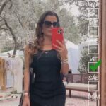 Beatriz Morayra Instagram - Tu baila 💃🏻 se Feliz y no jodas a Nadie 🙌🏻Recordar es vivír 🙌🏻 #ᴛʙᴛ #Miami ☀️#tbt🔙📸 🍒#tbthursday 🍓ya me vi… 💅🏻 #BeatizMorayra 🍒🍓♥️