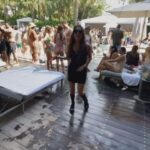 Beatriz Morayra Instagram - Tu baila 💃🏻 se Feliz y no jodas a Nadie 🙌🏻Recordar es vivír 🙌🏻 #ᴛʙᴛ #Miami ☀️#tbt🔙📸 🍒#tbthursday 🍓ya me vi… 💅🏻 #BeatizMorayra 🍒🍓♥️