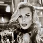 Beatriz Morayra Instagram – Siempre cree en ti mismo, porque si no lo haces, ¿Quien lo hará, cariño? Así que mantén la cabeza en alto, mantén la barbilla en alto y, lo más importante, sigue sonriendo, porque la vida es algo hermoso y hay mucho por qué SONREÍR 😃😉💃🏼💅🏻 #BeatrizMorayra ♥️