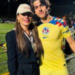 Beatriz Morayra Instagram – Happy Birthday 🎂🎉🥳 #17 🎁 @mikey.delvecchio  Estoy muy orgullosa 🤩de ti 👊🏻 Por mil razones…! Pero sobre todo por el joven que te has convertido 🫶🏻 sigue siendo ese niño noble y bueno que eres, Nunca pierdas esa nobleza que te caracteriza 🙌🏻 y los pies 👣 en la tierra 🫵🏻 y de esa manera lograrás todos tus sueños con constancia, valores,disciplina y perseverancia 🙌🏻 Te Amo 🫶🏻 con todo mi ser…! Soy tu Mamá y no sabes cómo me  Enorgullece serlo mi Crío mío de mi jajaja (chiste local ) Que Dios 🙌🏻 El Universo 🙌🏻 y la vida misma te me siga llenando de Bendiciones hoy y siempre 🙌🏻 Love ♥️ You #MikeyDelVecchio 🍀 #happybirthday 🎂