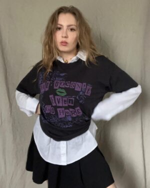 Bebe Wood Instagram - AE x Mean Girls is OUT NOW and Gretchen-approved. Shop the collection and go see Mean Girls only in theatres January 12th 💕 @americaneagle @meangirls #aepartner