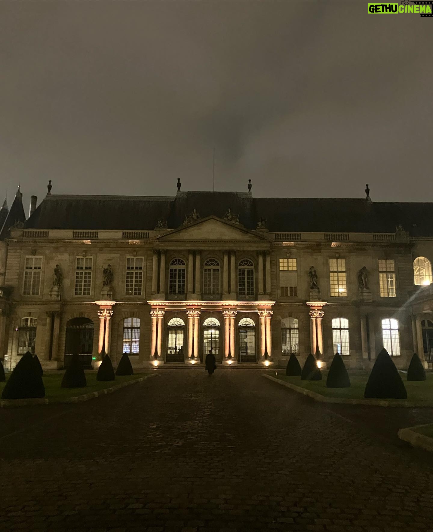 Bebe Wood - 10.3K Likes - We had dinner at Hôtel de Soubise, the National Archive Museum, to celebrate the beautiful @peetdullaert. Thank you for a truly magical evening. 🤍