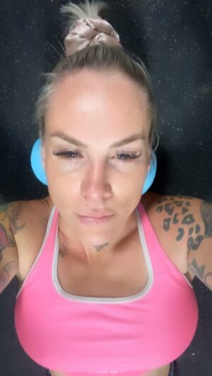 Bec Rawlings Instagram - The voice of a angel 😂 @rodriguez_boxing_