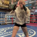Bec Rawlings Instagram – Who wants some smoke 💨 #boxing #bkfc #eitheror