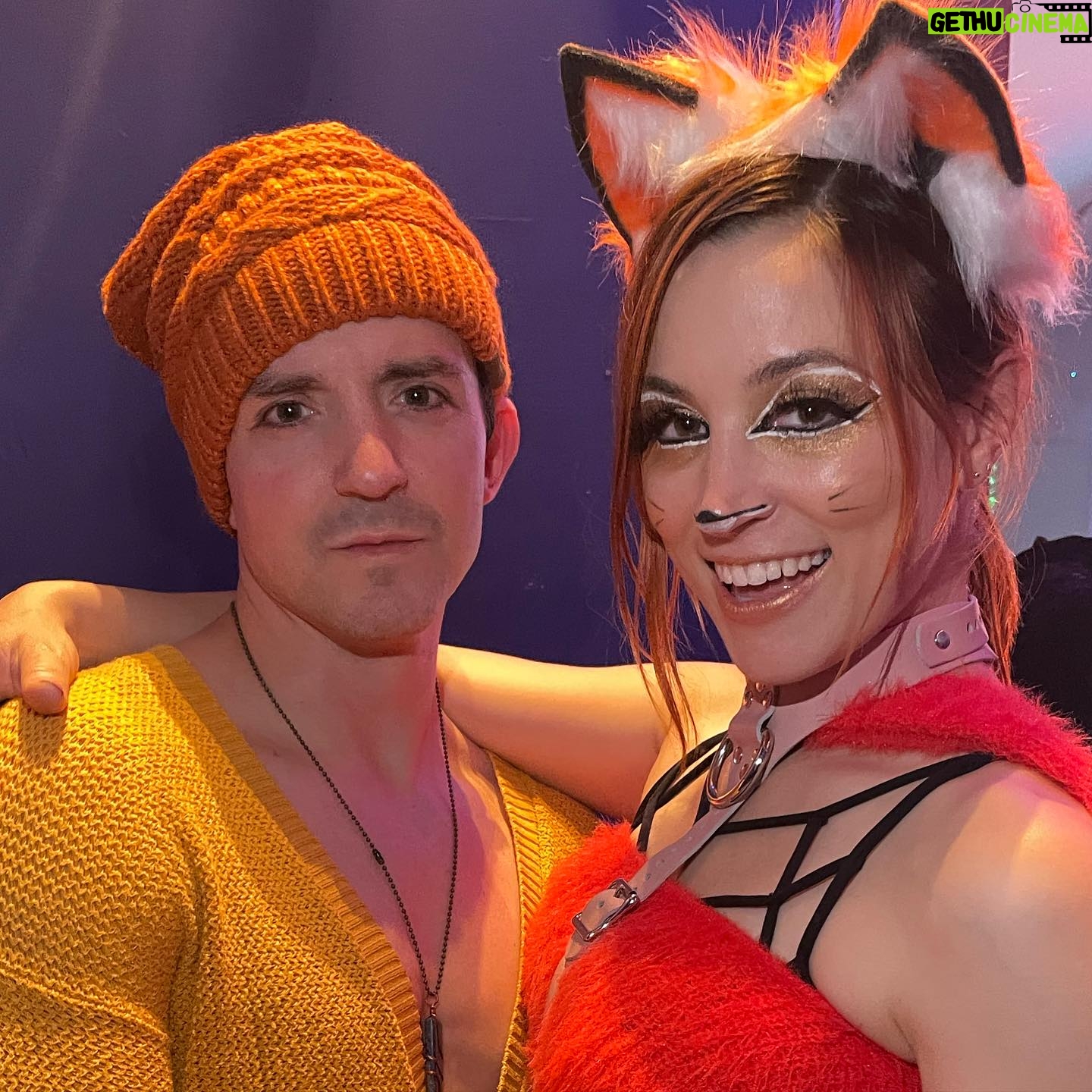Becca Scott - 6.4K Likes - Had a delightful first night on the town after giving birth to baby girl to celebrate the existence of @whitneysmoore and @mikediva !!!! Thank you for being the most fabulous hosts, the Chef Boy R Dee was delectable #avantgarfe