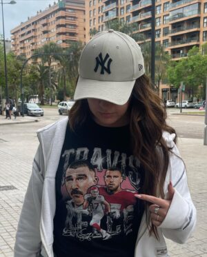 Becky James Instagram - va-LENG-cia 😌🇪🇸xxx