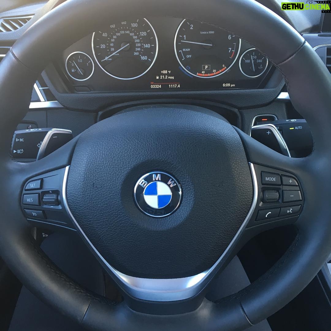 Becky Sauerbrunn Instagram - I love cruising around in my #bmw4series, thanks again @BMWUSA for lending me this beauty for the season!