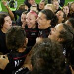 Becky Sauerbrunn Instagram - Photo Dump! Hugs. Beers. Stogies. Trophies. What a weekend! Love these ladies! 🌹❤️🖤🌹