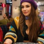 Begüm Birgören Instagram - 20.00’de @foxturkiye ‘de buluşuyoruz! Çook heyecanlıyım çünkü gerçekten harika bir ekiple ve herkesin içinde olmaktan çok mutlu olduğu bir yolculuğa çıktık! Maceramızın upuzun olmasını yürekten diliyorum ve ekip sizi seviyorum!♥️ @pastelfilmtv @efeirvul @yasarirvul @sonnefesimfox @nurgulyesilcayy @mehmetturandogann @emrekinay @denizyuss @rojdademirer__ @ipekkyazici @beyemre @baranbolukbasii @turkusudemirel @bulentalkis @yelizakkaya @ahmetsaracoglu @alibergeofficial @kayhanhaksever @pervindurmazz 🥳🎊🎊