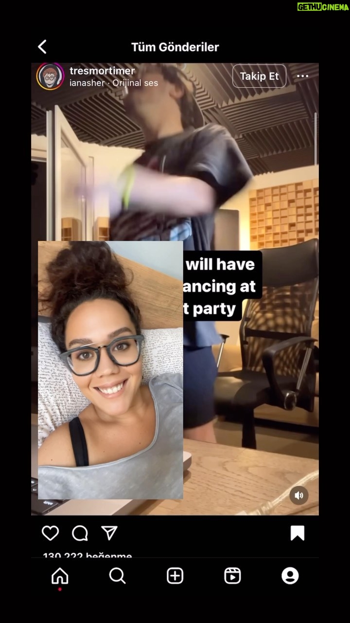 Begüm Çağla Taşkın Instagram - Honey, I’m Oooold!👋🏼 @semaozkan__ 😑 #truestory . . . . . . . . #coolhacks #thirtiesclub #themomentyourealize #gettingold #adulthoodbegins #banateyzedediler #friendsquote #chandler #reels #reelsvideo #reelsinstagram #keşfetteyiz #keşfet #yaşandı