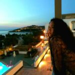 Begüm Çağla Taşkın Instagram - Fotoğraflık ışığı kaçırdık ama gün batımını izlemem lazımdı🧡ben mest.. @elementahotel
