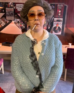Begüm Çağla Taşkın Instagram - Madame Roughfire 🥃🚬🖕🏻#badgrandma