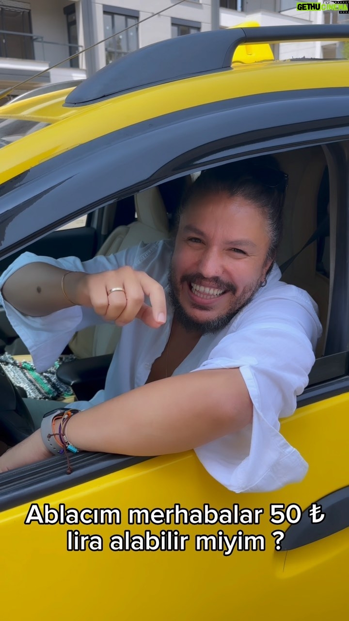 Begüm Çağla Taşkın Instagram - Taksik ilişki💛 #toksikilişkiler . . . . . . #reels #reelsinstagram #reelsvideo #kesfet #keşfetteyiz #keşfetteyim #komedi #taksiciler #teşekkürler #fiyatlar #zamlar #ekonomi #taksi #toxic #taxi #tuzak #engindemircioğlutuzak 🙃