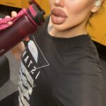 Begüm Çağla Taşkın Instagram - 🦆 that 💩 I quit😑 #truestory . . . . . . . . . #reels #reelsvideos #reelsinstagram #reelsinsta #diyet #diet #exercise #fitness #fitnessmotivation #lost #sports #zayiflama #kesfet #keşfetteyiz #caloriecounting #dame 😤
