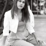Begüm Öner Instagram - 🖤🤍