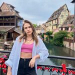 Begüm Öner Instagram - 🏡 #colmar #alsace #france 📸 : @boafilm