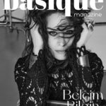 Belçim Bilgin Instagram - Yepyeni umutların ve başlangıçların zamanı... Çabasız güzelliği, bitmeyen enerjisi ve hoş sohbetiyle her daim bize ilham olan bir yıldız; Belçim Bilgin! İlk sayımızın kapağı için ondan uygun bir isim olamazdı. Genellikle çok sade doğal bir stile sahip olan Belçim Bilgin bu sefer çok farklı. Karşınızda büyüleyici tavrıyla ilk sayımızın kapak kızı Belçim Bilgin! @belcimbilgincom @basiquemagazine #BelçimBilgin #BE #BasiqueMagazine #BaşlangıçZamanı Genel Yayın Yönetmeni: @hamiyetaktass & @sudepnrr Fotoğraf: @larasayilganofficial Moda Editörü: @ecesisik Saç: @erdemgulll Makyaj: @erkanuluc Video: @unalavcii Retoch: @cemyurtsever Fotoğraf Asistanı: @salhylmz Moda Editörü Asistanları: @sinemaslikara @hulyatunnc Dijital İçerik Editörleri: @cerenngursen @uzaylibiranne Ajans: @icontalentofficial @ayse3