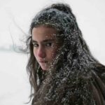 Belçim Bilgin Instagram - Yine derinlikli, güçlü, ve baş döndürücü güzellikte bir roman tadı NBC sineması! Insan olmanin dayanilmaz karanligi: Kuru Otlar Üstüne! Orta çağ değil, doğu yakasında ülkemin, yaşanan her türlü garipliğin büyüleyici fotoğrafları! Performansların yaşayan gücü, Nuray’ın inancının kattığı anlam yarım kaldığı hayatına.. Nuri Bilge Ceylan’ın zarif “Perspektif”i insana dair, yaşasın sinema dedirtiyor!! ❤️ Oscar’da yolu açıktır gerçek sanatın, ülkeme şifa olsun 100. Yılında Cumhuriyetimizin! 🤍❤️