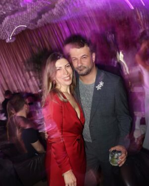 Belçim Bilgin Instagram - Happy Birthday MQ!🤍 Awesome team, you rock!!! Thanks for the amazing evening 💫
 #ElevateTheNight 

📸: @bigeyalinfilmandphotography 🌟
@magnetquarterly