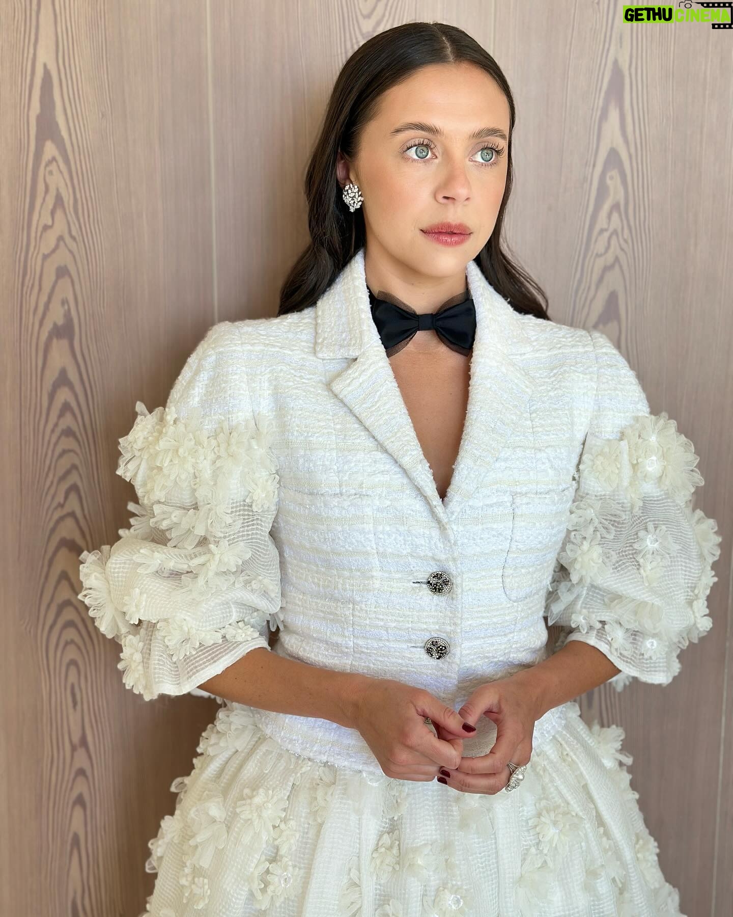 Bel Powley Instagram - π©Άπ€ @chanelofficial haute couture for the Critics Choice Awards last night π€π©Ά Felt like the luckiest girl!!!!! Thank you @chanelofficial π Dream team @chercoulter @celiaburtonmakeup @marcusrfrancis bisous!!!