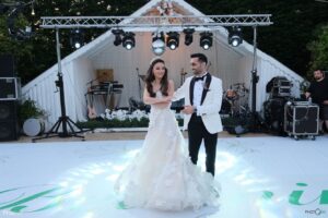Belemir Temizsoy Instagram - Just married🤍

#belemirmertwedding