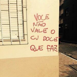 Bella Camero Instagram - Giro da semana para descobrir se tenho fãs ou haters
eu sou um pastel de carne e vira lata