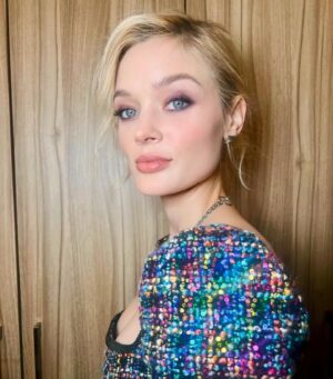 Bella Heathcote Instagram - ✨ Sundance by night ✨ The Moogai premiere snaps plus a bonus shot after I fell like a ton of bricks and had to stop for Advil en route to a screening.

Jokes aside, I am incredibly proud to have been in The Moogai and for it to have premiered at Sundance. That film is a beautiful allegory for a very ugly part of Australia’s history and has stayed with me since I saw it @sharileesebbens and @meyneg knocked it out of the park. As did Tessa Rose, Clarence Ryan… the whole cast! I can’t wait for you to see it. Bravo to all involved #StariSebbens