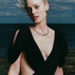 Bella Heathcote Instagram - 😍🥰😘 thank you @instyleaus & @cartier 💎 [side note: the opening of the article sounds like a pitch for a film I wanna be in: “The sun? Scorching. The wind? Apocalyptic. The photographer’s reflective screen? In the bay of a shark-infested La Perouse, where an assistant has just dived into the water to try to save it…” 😂❣️] ✍️ @courtneypearl 📸 @lukeschuetrumpf⁠ styling @karla_clarke⁠ 💎@cartier 😘 @justine_cullen @jessieannabel @janeylunn
